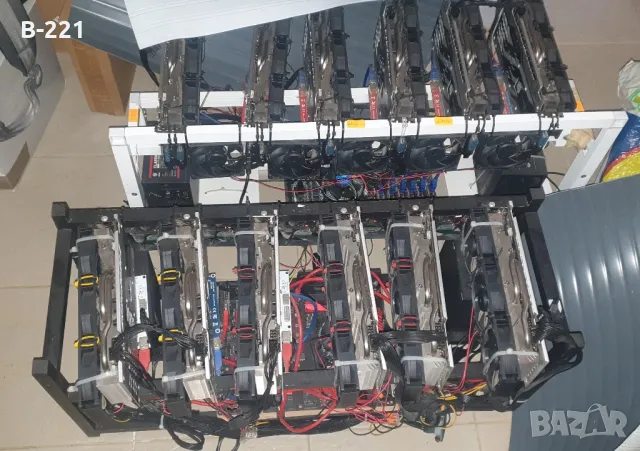 Продавам четири рига с по 6 карти RX570 8G и RX 580 8G, снимка 5 - Видеокарти - 50408833