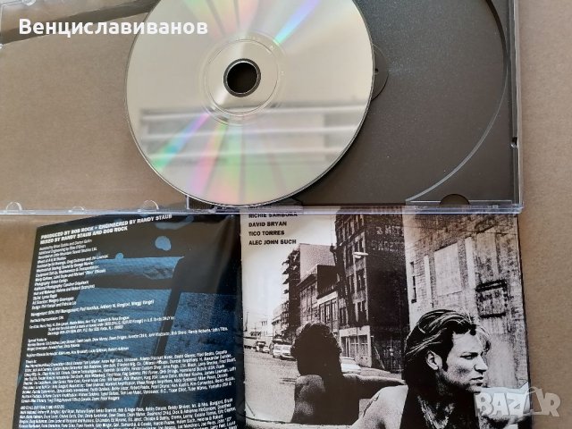 BON JOVI - keep The fait / ОРИГИНАЛЕН диск , снимка 3 - CD дискове - 39913555