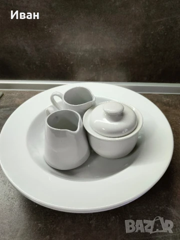 Порцелан, снимка 2 - Сервизи - 51112191