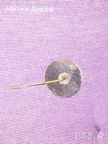 Значка винтидж мемориял Знаменски във Вилнюс Литва-1978г по лека атлетика, снимка 5 - Други спортове - 41449073