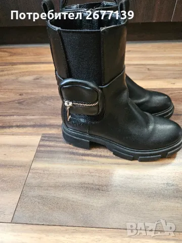 Черни маркови кубинки , снимка 5 - Дамски боти - 47321056