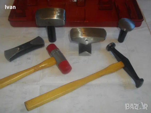 Smalcalda ФРГ Старо качество КОМПЛЕКТ РЪЧЕН ТЕНЕКЕДЖИЙСКИ ЧУКОВЕ И НАКОВАЛНИ в метален куфар масивни, снимка 2 - Други инструменти - 47878365