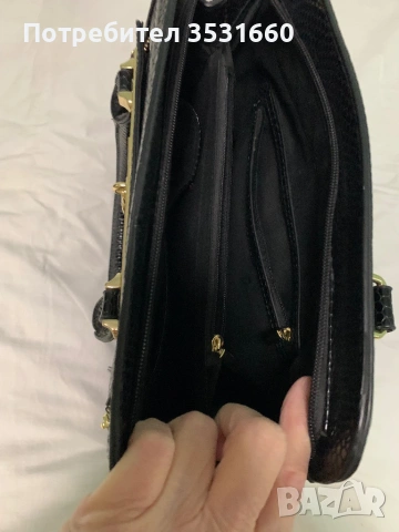 Стилна дамска чанта ( тип куфарче), снимка 4 - Чанти - 53648591