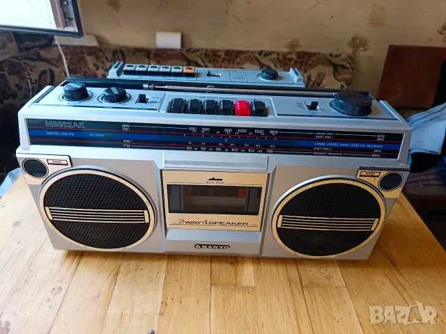 Sanyo M9802K Siemens club 710