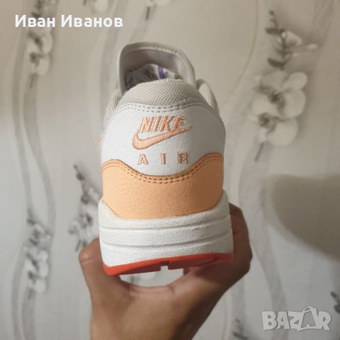 маратонки NIKE WMNS AIR MAX 1 ESSENTIAL номер 41, снимка 8 - Маратонки - 40875320