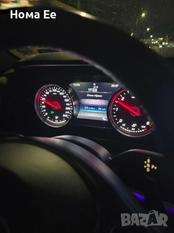 мерцедес бенц Е 220 d, снимка 11 - Автомобили и джипове - 52386504