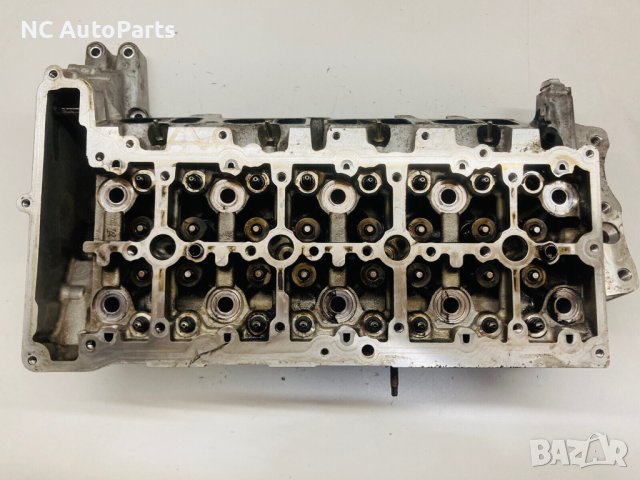 Цилиндрова глава за БМВ BMW X1 F48 X2 F39 2.0 D B47 85136810500 2016, снимка 1 - Части - 42624776