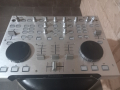 DJ конзола контролер, снимка 1 - Ресийвъри, усилватели, смесителни пултове - 44620748