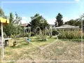 Продава се двуетажна обзаведена къща в с. Кардам, обл. Търговище, снимка 4