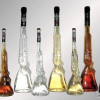  СУВЕНИРНИ БУТИЛКИ.Различни стъклени бутилки, снимка 3 - Домашни продукти - 7806520
