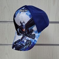Нова детска шапка с козирка Батман (Batman) в син цвят, снимка 2 - Шапки, шалове и ръкавици - 41806120