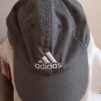 Adidas, снимка 3 - Шапки - 36377549