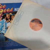  Bee Gees – Massachusetts, снимка 3 - Грамофонни плочи - 39413206