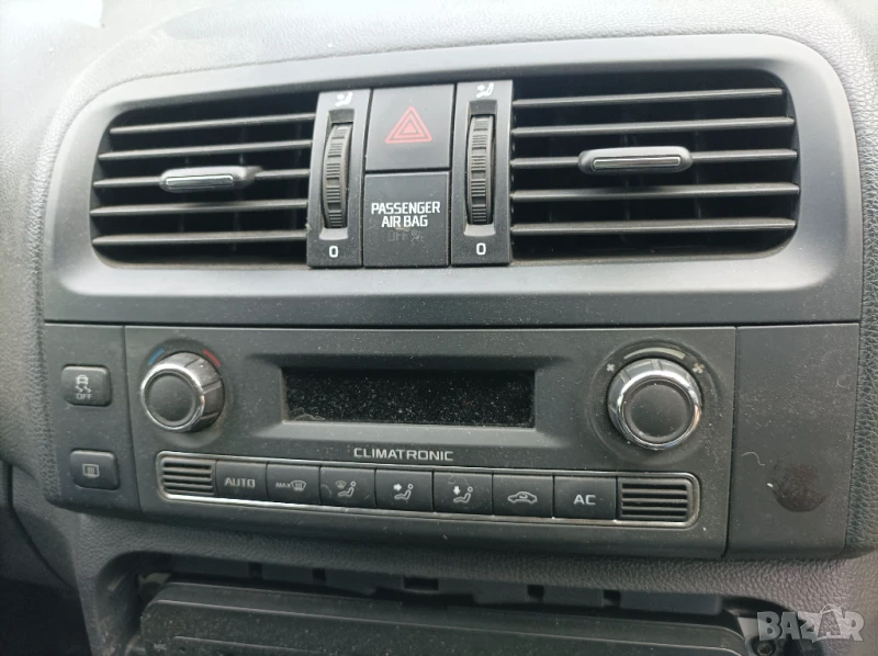 Управление за климатроник Шкода Фабия 2 2012 година феислифт Управление за парно, снимка 1