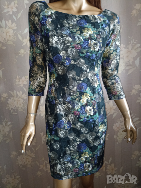 Rinascimento S- Елегантна  италианска рокля от стегнат тюл с флорален принт , снимка 1