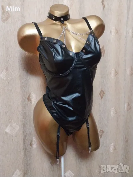 M/L Черно кожено боди със сребристи синджири с чокър, снимка 1