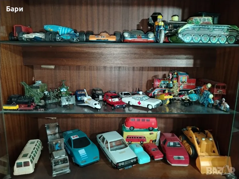  Метална количка,колички,играчки Matchbox,SCHUCO,Lesney,Majorette,Siku,Dinky и др, снимка 1