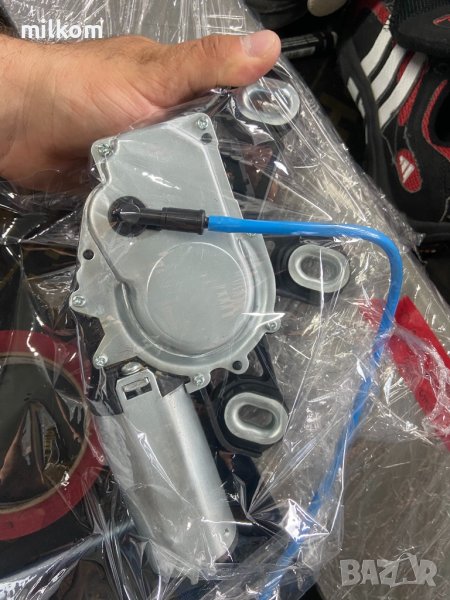 Машинка моторче задна чистачка мерцедес ц класа комби w203, снимка 1