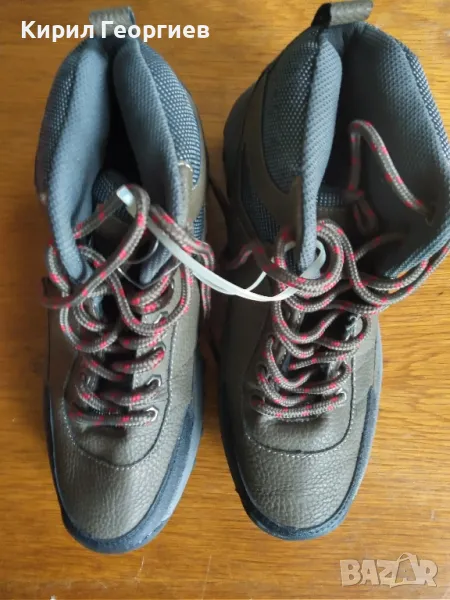 Дамски зимни туристически обувки , снимка 1