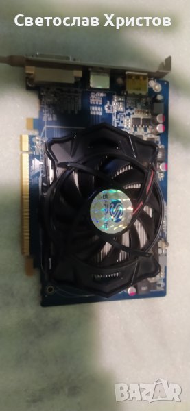 Продавам видео карта AMD Sapphire HD5670 512M 128bit GDDR5 HDMI DVI DP PCI-E, снимка 1