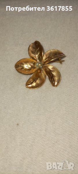 Брошка позлатена от соца , снимка 1