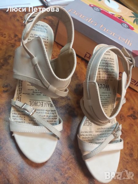 Нови светли сандали на висок ток 39 номер, снимка 1