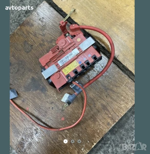 Bmw e90 бензин модули акомулатор плюсова клема, снимка 1