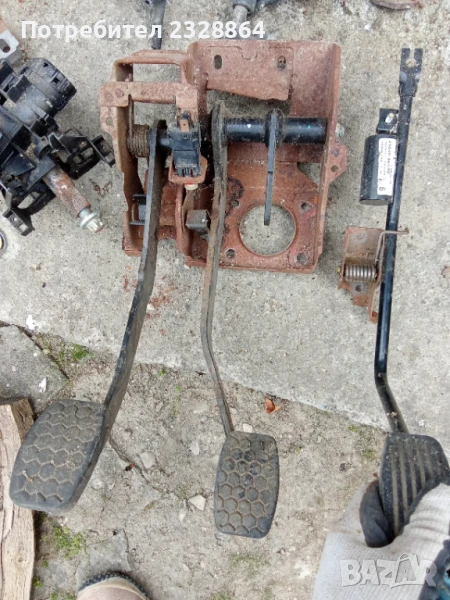 Педали за Субару Джъсти(Сузуки игнис) 49049-86G52, снимка 1