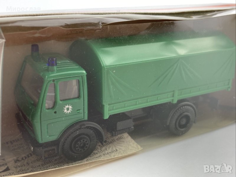 HERPA H0 1/87 MERCEDES BENZ  ПОЛИЦИЯ КАМИОН ДЕТАЙЛЕН МОДЕЛ ИГРАЧКА, снимка 1