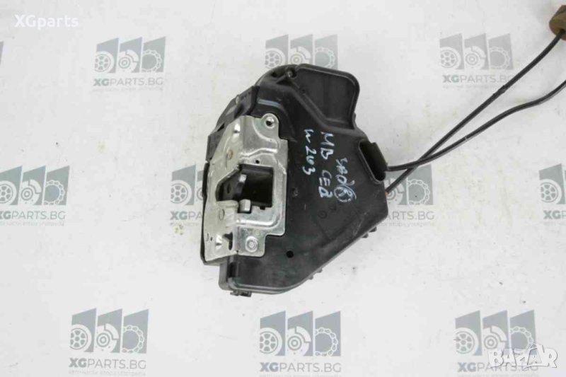 Брава врата задна дясна за Mercedes C-class W203 седан (2000-2007), снимка 1