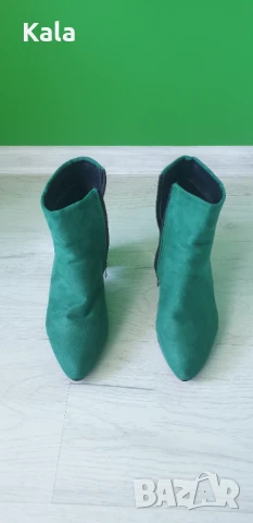 Боти зелени, снимка 3 - Дамски боти - 50943769