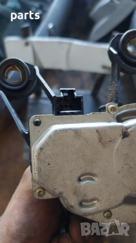 Моторче Задна Чистачка Форд Фиеста 5
- 404736B - 2S61A17K441AB
- D25LA, снимка 6 - Части - 50637439