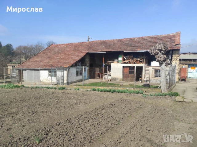 Къща в с. Водолей област В. Търново, снимка 2 - Къщи - 53848523