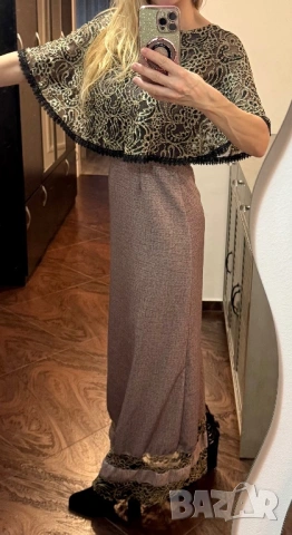 Елегантна рокля в кафяво и златно, снимка 2 - Рокли - 53470786