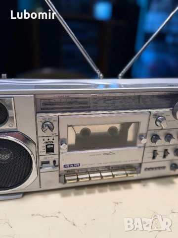 Радиокасетофон SANYO, снимка 2 - Радиокасетофони, транзистори - 53807804