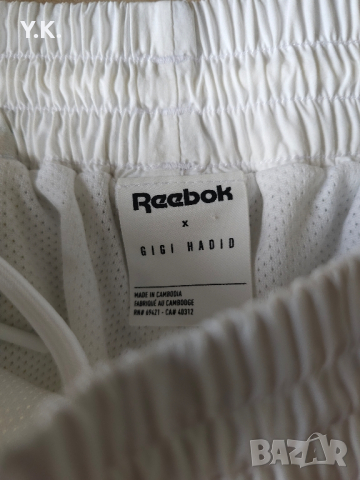 Оригинално дамско долнище Reebok x Gigi Hadid, снимка 5 - Спортни екипи - 44710354