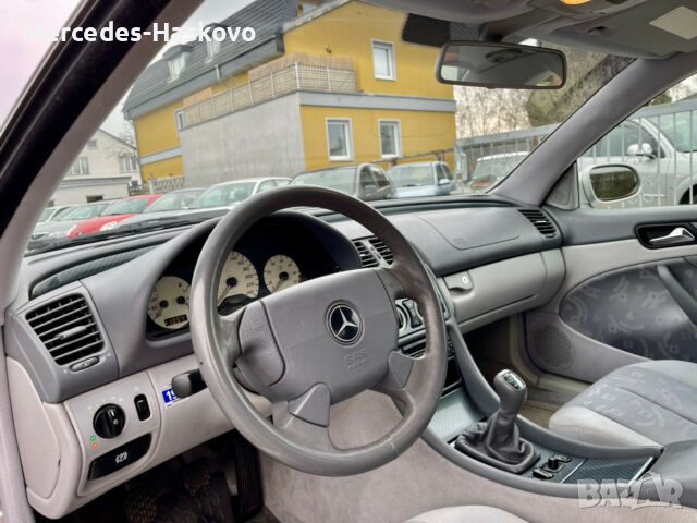 Mercedes-Benz CLK 200 Elegance Sport, снимка 3 - Автомобили и джипове - 36134729