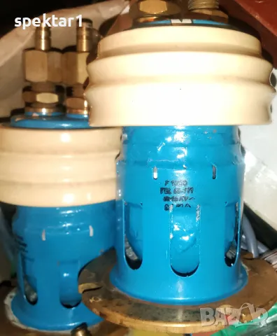 ТВЧ Кондензатори водно охлаждане 1нф 15 киловолта ГДР