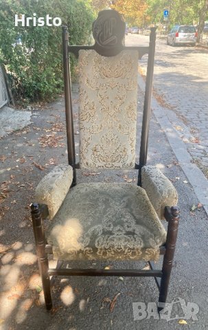 Тронен стол