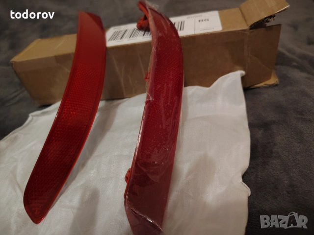 Светлоотразител за Volkswagen Touran Minivan I (02.2003 - 05.2010), миниван