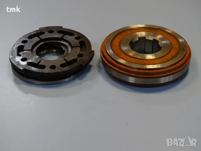 Съединител електромагнитен ЭМ-42У4(ЕМ-42У4) electromagnetic multi-plate clutch 24VDC, снимка 6 - Резервни части за машини - 47490871