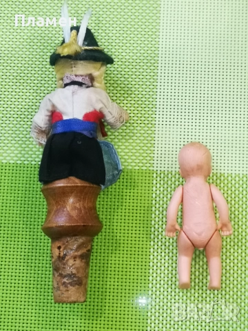 Малки ретро кукли Hong Kong , снимка 12 - Колекции - 46782819