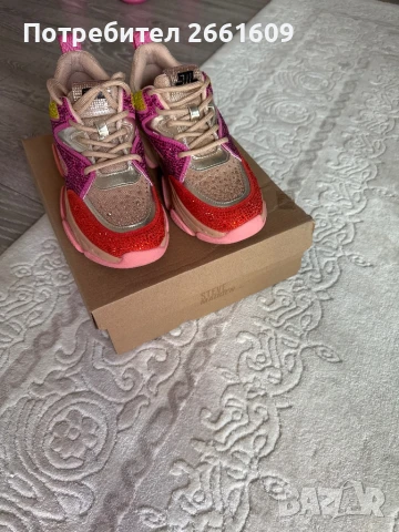Детски обувки Steve madden, снимка 2 - Детски маратонки - 51348445