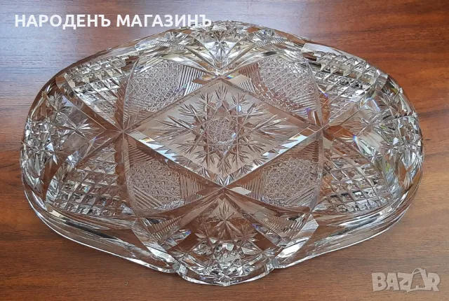 BOHEMIA - Чехословакия - Голяма кристална фруктиера кристал бонбониера купа в формата на гондола, снимка 5 - Други ценни предмети - 49405051