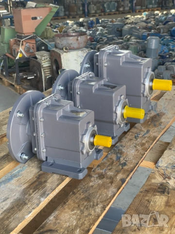 Съосни редуктори - налични на склад, снимка 2 - Други машини и части - 52100171