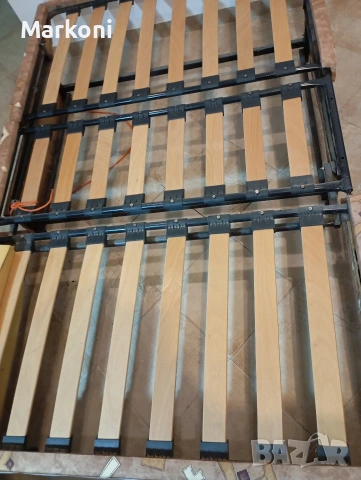 Продавам разтегателен диван , снимка 4 - Спални и легла - 53188002