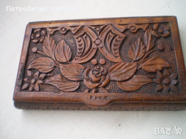 Дърворезба Стара кутия за дрънкулки ръчно направета , снимка 4 - Антикварни и старинни предмети - 41837677