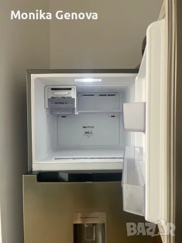 хладилник Samsung с горен фризер, No Frost, Digital Inverter и диспенсър за вода., снимка 2 - Хладилници - 56046632