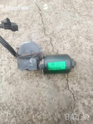 Електромотор за предните чистачки за Киа Соренто - дизел 2.5 CRDI 16 V - 140 к.с., снимка 3 - Части - 34645583