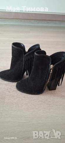 Дамски боти с ресни, снимка 4 - Дамски боти - 52399857
